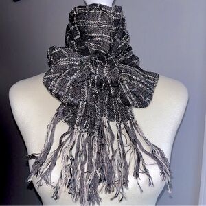 Frittelli & Lockwood Linen Blend Knit Textured Fringed Scarf